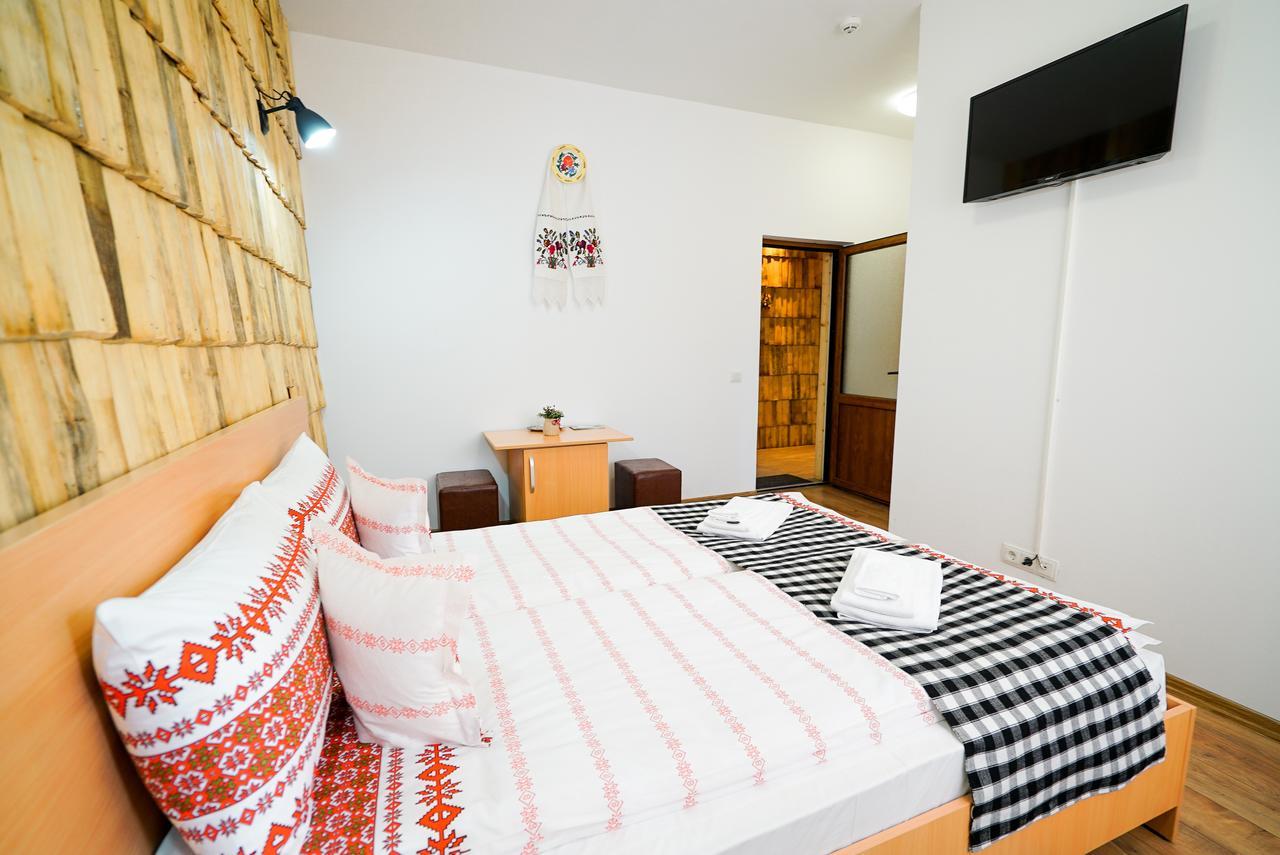 Casa Ralucai Hotel Moisei Buitenkant foto