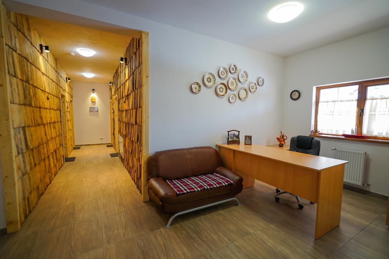 Casa Ralucai Hotel Moisei Buitenkant foto
